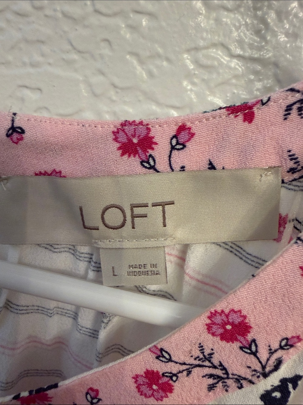 Loft top - Picture 3 of 3